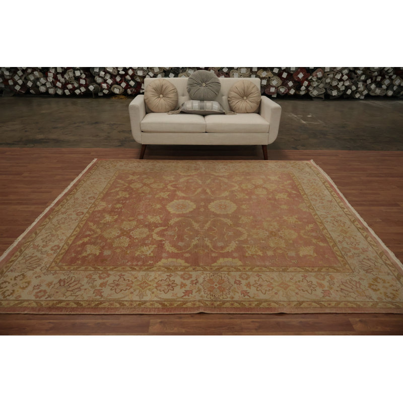 Tapis carré élégant avec délicats motifs floraux Ziegler 8 x 8