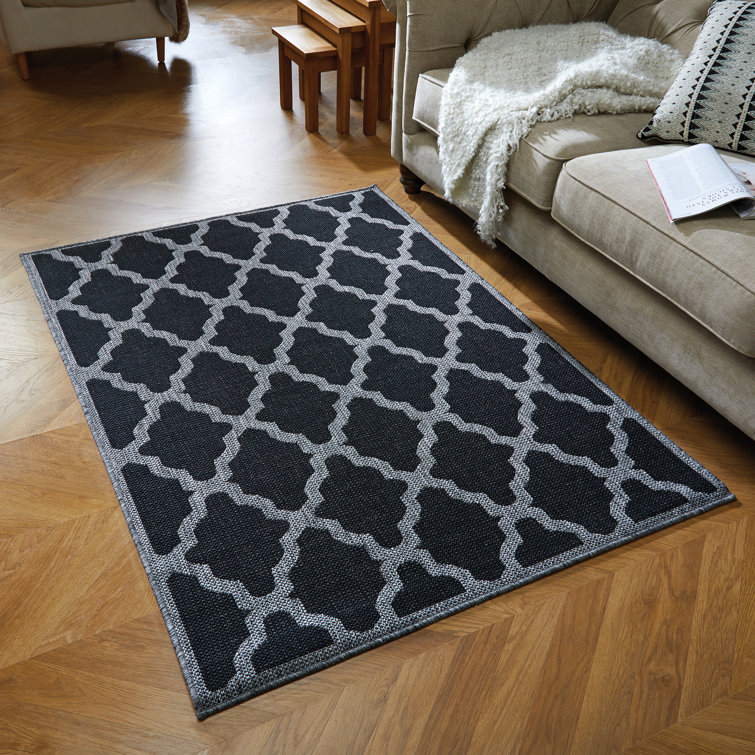 Sigrith Geometric Area Rug