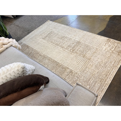 Tapis géométrique beige crème à texture ton sur ton moka chaud - Nude 21