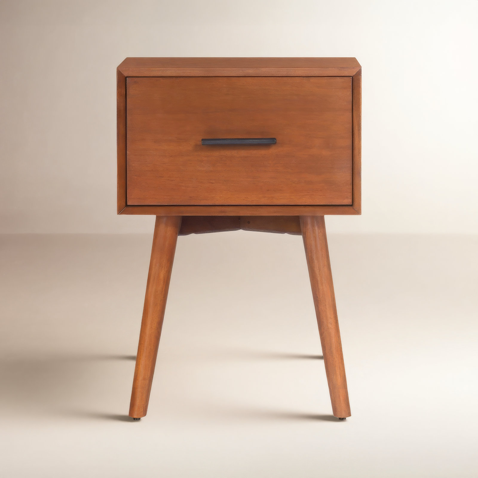 Williams 18" Mahogany End Table, Chestnut