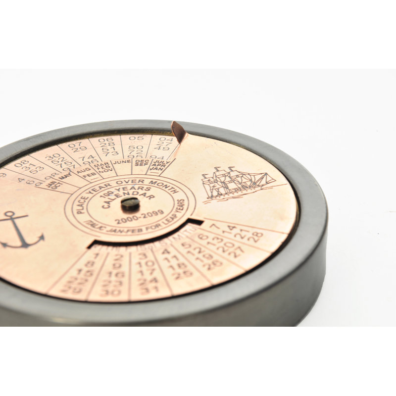 Calendrier et boussole Hagy