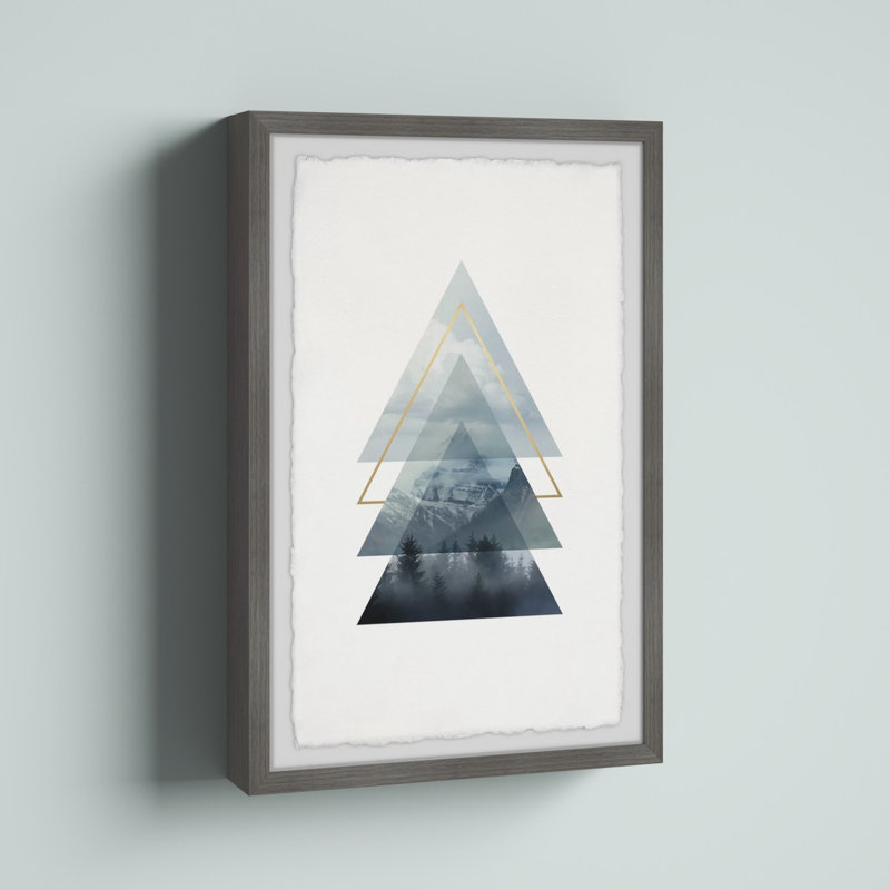 «Triangle Pines», reproduction encadrée, H 24 po x l 16 po x P 1,5 po