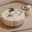 Table basse légère de style crème en pierre