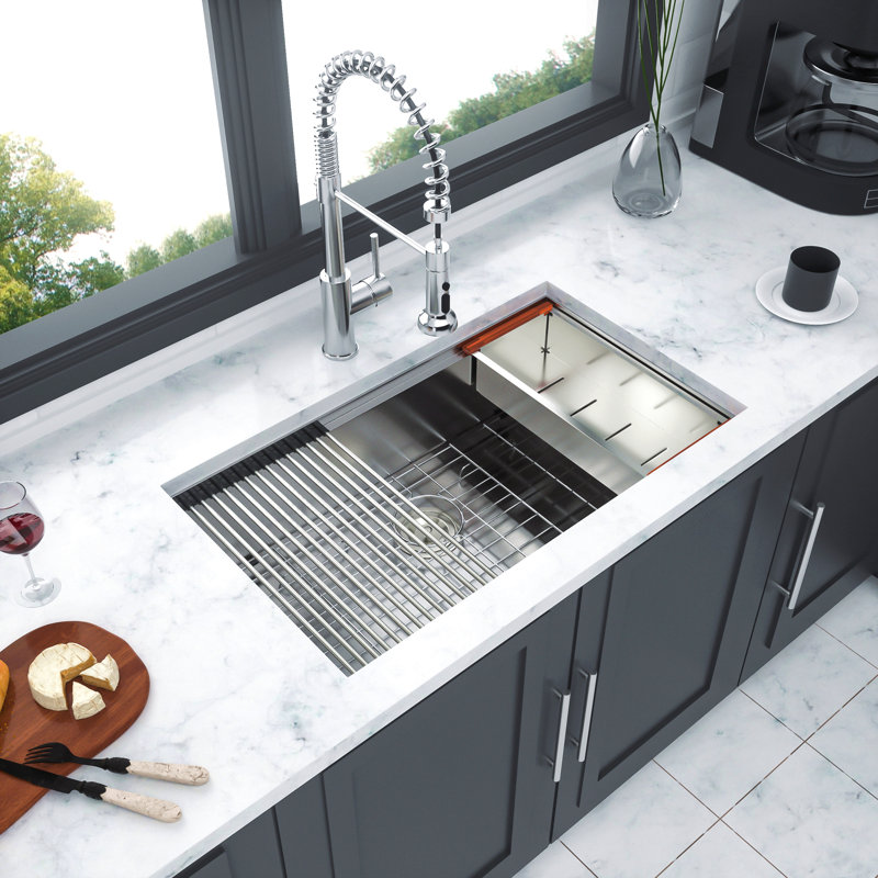 Évier de cuisine à simple cuve encastrable 32 po x 19 po x 10 po en acier inoxydable calibre 16