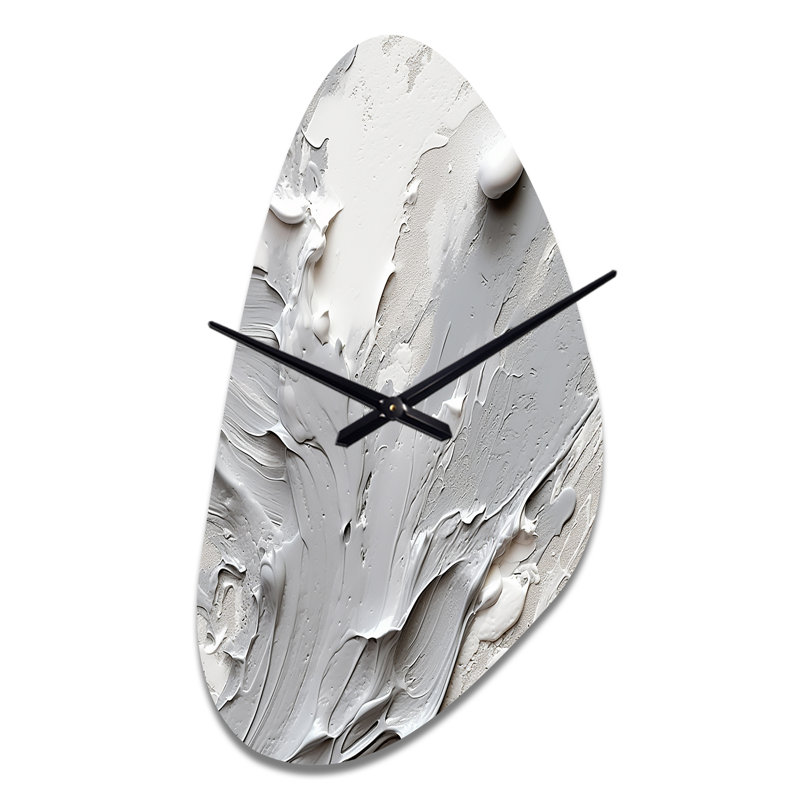 Cassimere gris et crème Harmony In Chaos I - horloge murale asymétrique abstraite, Moyenne