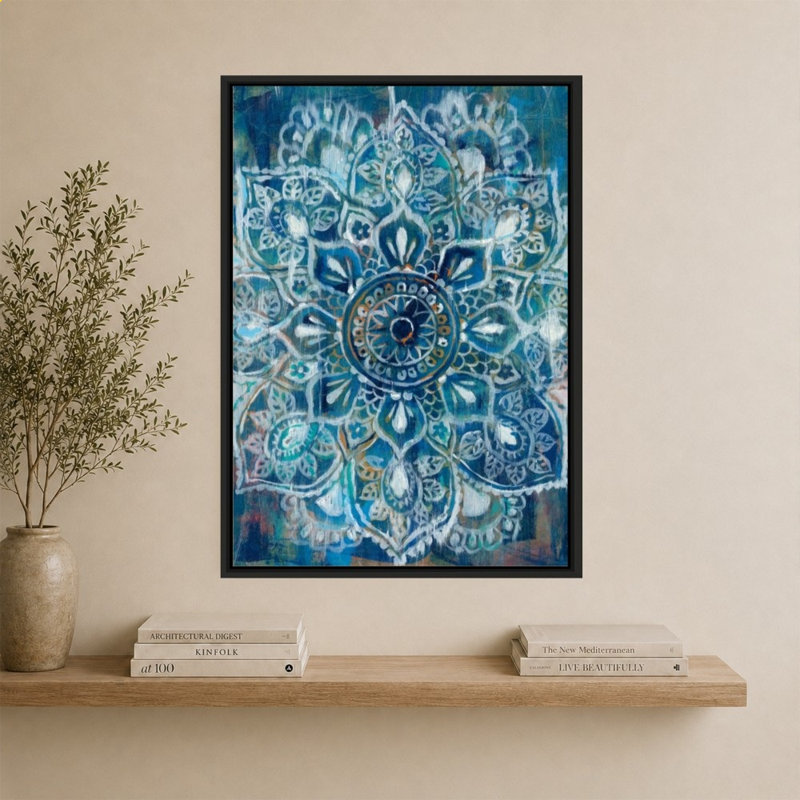 Mandala en bleu II par Danhui Nai - impression sur toile, Black, 44" H x 34" W