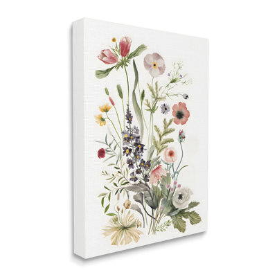 «Subtle Wildflower Blooms» par Petals Prints Design, reproduction sur toile tendue