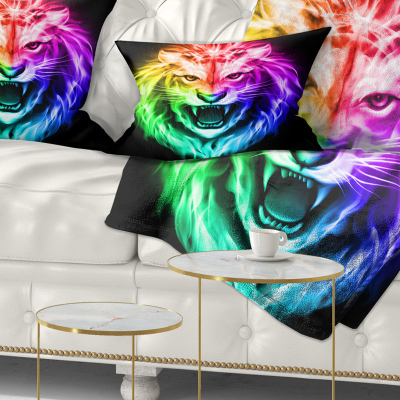 Coussin décoratif coloré avec lion de feu coloré