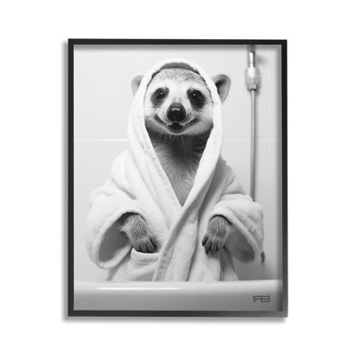 Animal dans une robe de salle de bain, estampe numérique encadrée par RB