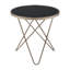 Table de bout, champagne et verre-690327310