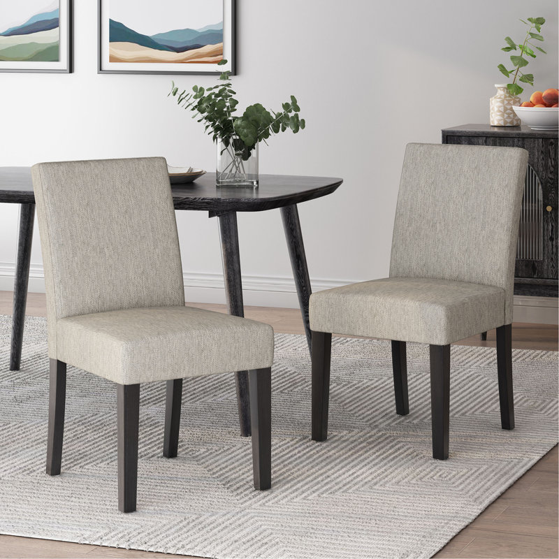 Chaise de salle à manger