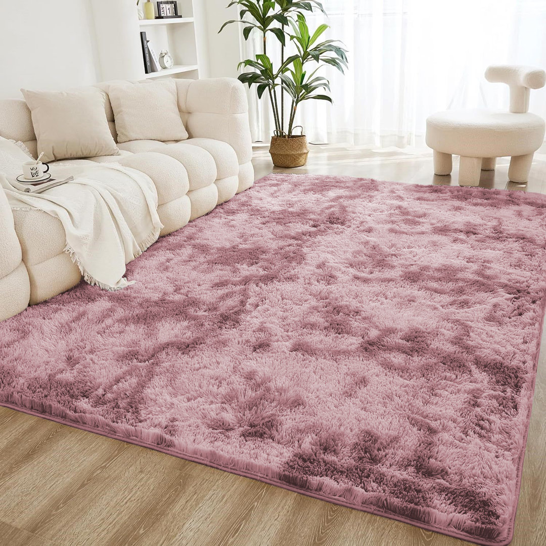 Machine Tufted Shag Area Rug