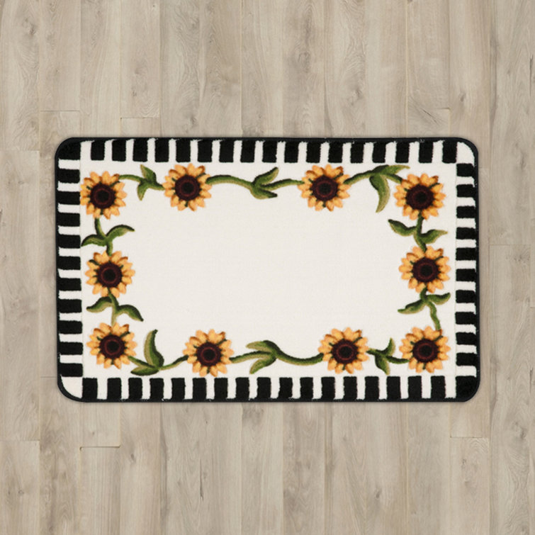 Lyn Floral Indoor Rug