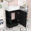 Meuble-lavabo en bois avec lavabo, tablettes de rangement et portes-157055878
