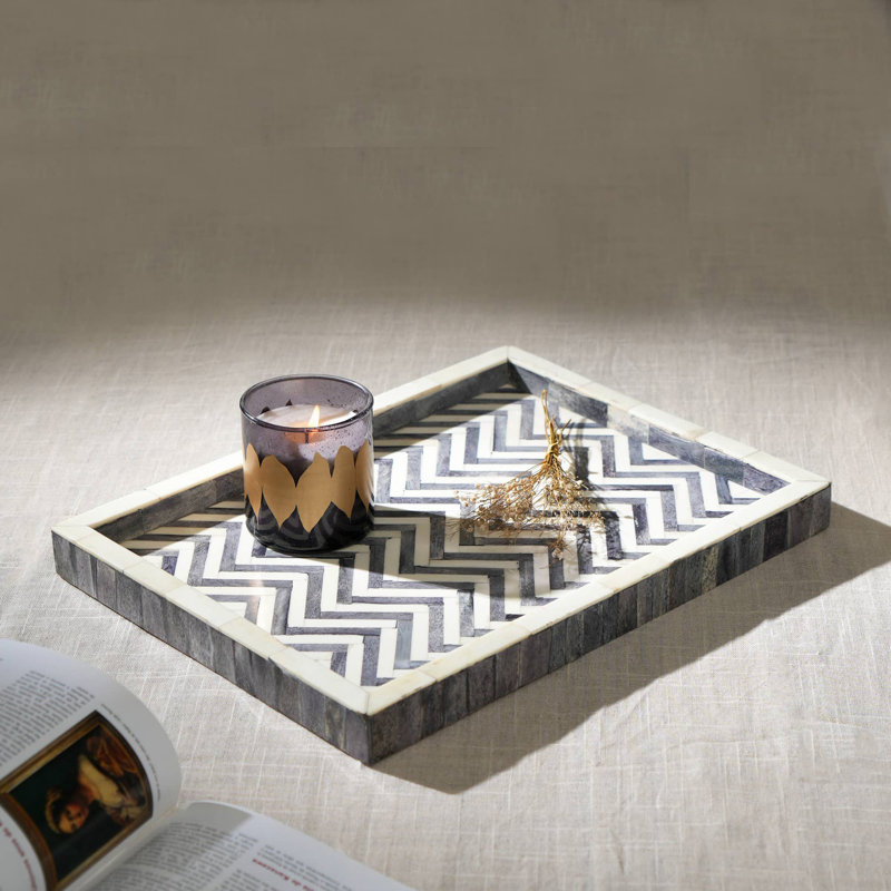 Plateau rectangulaire en bois fait à la main-Décoration et plateau de service - 16 x 12 x 1,5 po