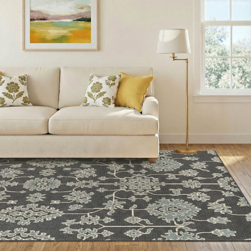 Adrienne Floral Indoor / Outdoor Rug, Rectangle 6'7" x 9'6"