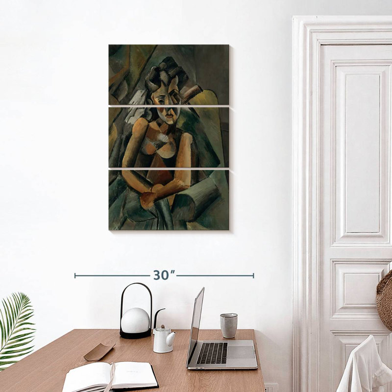 Avery Femme Assise, 32" H x 20" W