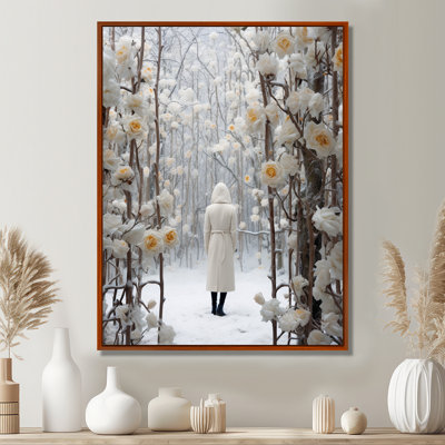 Portail d'hiver avec roses blanches