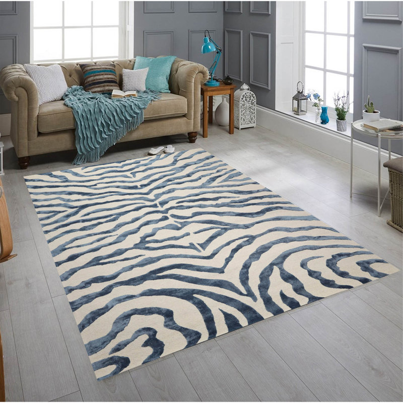 Tapis en laine / soie touffeté à la main à imprimé animalier beige, Tapis de couloir 2 pi 6 po x 10 pi