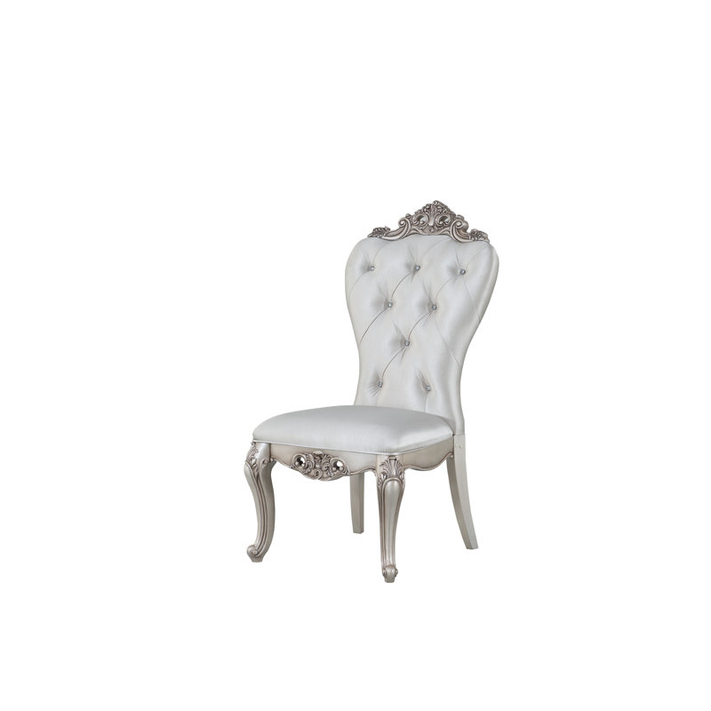 Chaise d'appoint capitonnée Khiabet en crème