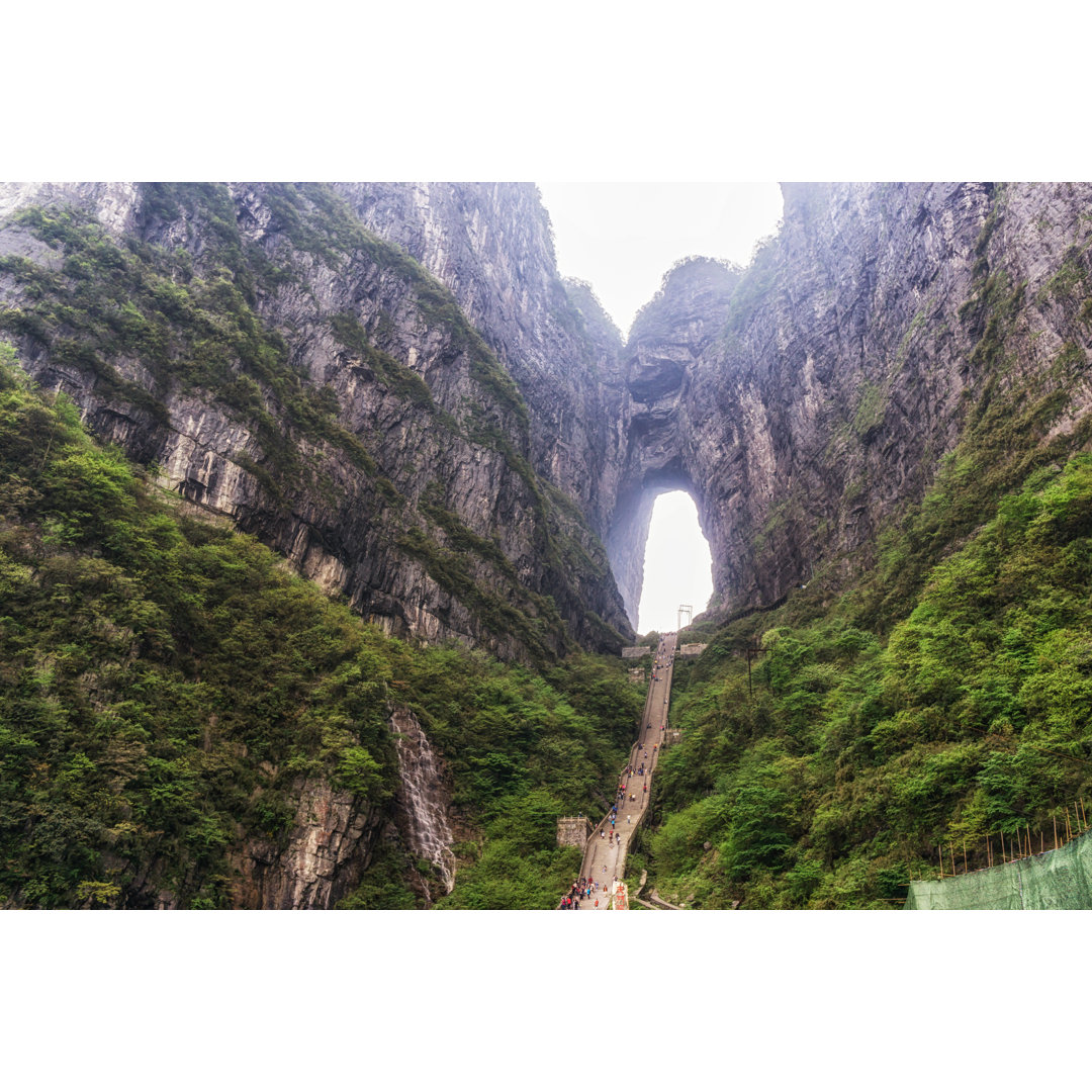 Leinwandbild Tianmen-Höhle im Tianmen-Nationalpark