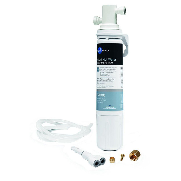 Système de filtration d'eau sous l'évier