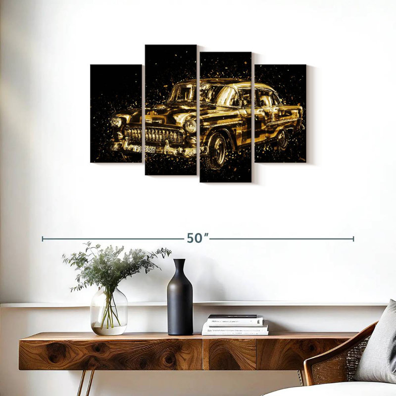 Voiture classique Mehar Golden, H 22 po x l 36 po