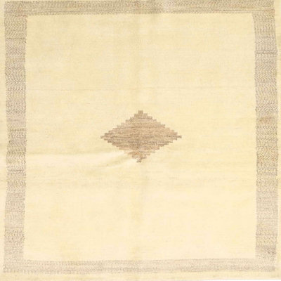 Tapis beige contemporain