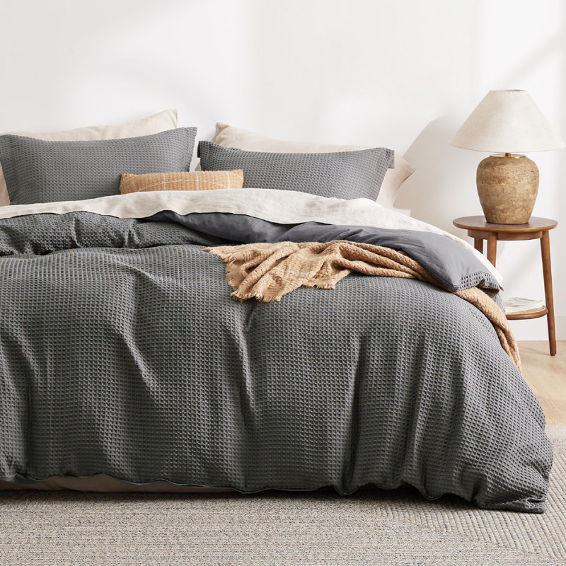 Bedsure Luxury Waffle Duvet Cover King Size - Textured Duvet Cover Set, Soft, Breathable Bedding Set (104"x90") with 2 Pillow Shams for All Season, Olive Green, Comforter Not Included