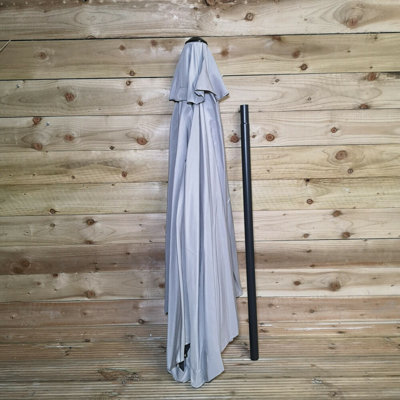 Ahmiyah 270cm Market Parasol