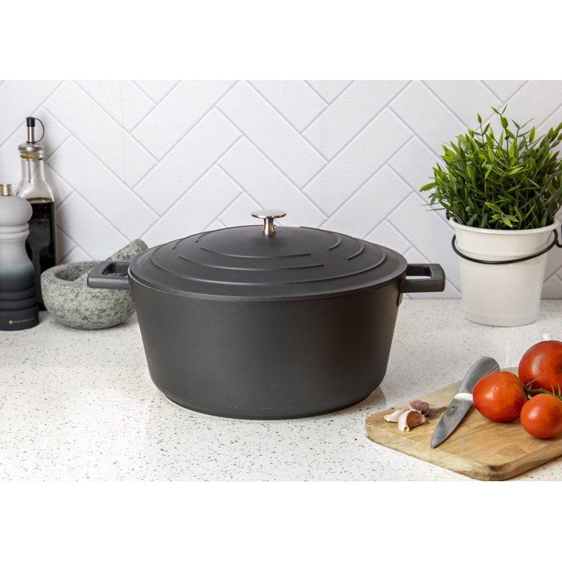 MasterClass Cast Aluminum Round Casserole, 37cm / 5L, Black