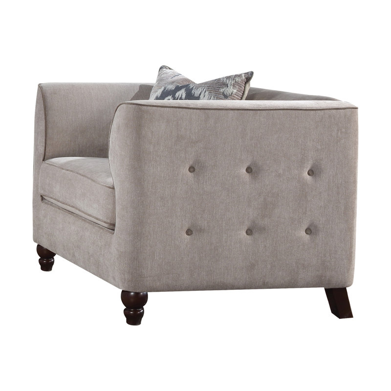 Chaise Cyndi en velours brun clair avec coussin