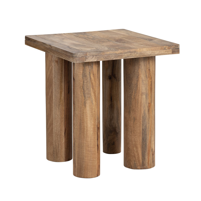 Table carrée décorative