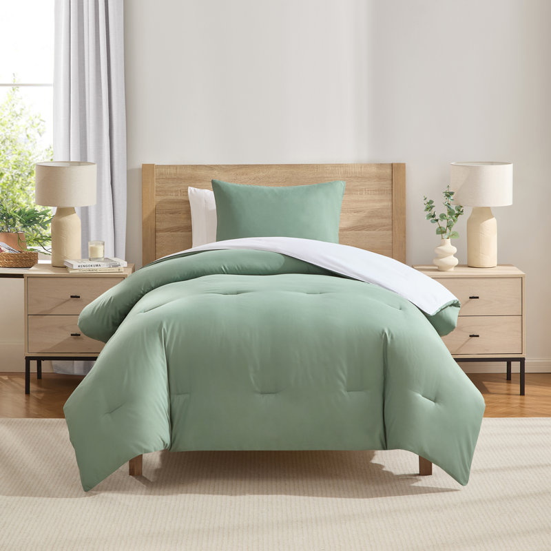 Ultra Soft Modern Reversible 2 Piece Comforter Set, Sage Green/White, Twin Comforter + 1 Standard Sham