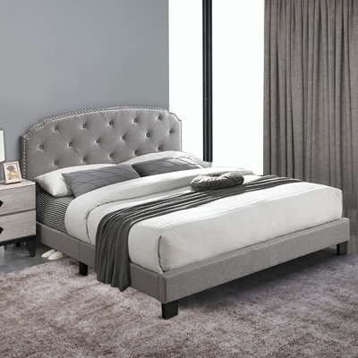 Lit plateforme tapissier Tuffeté Alvena