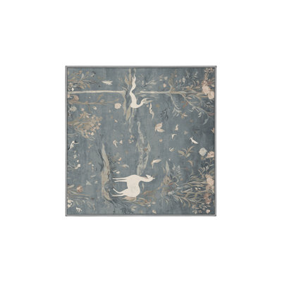 Tapis gris soyeux et moelleux