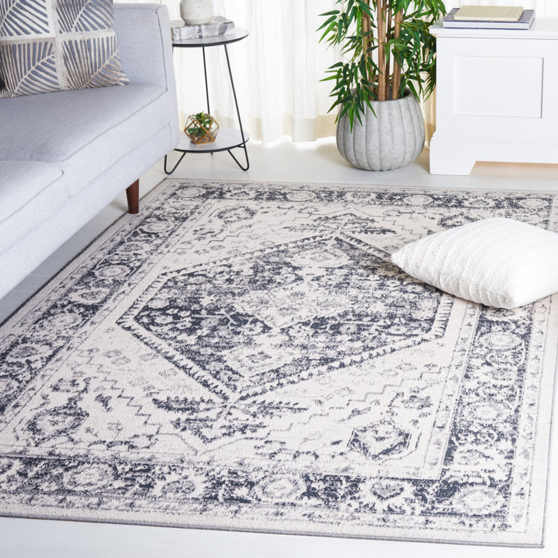 Odyssey Performance Oriental Rug, Rectangle 5'3" x 7'6"