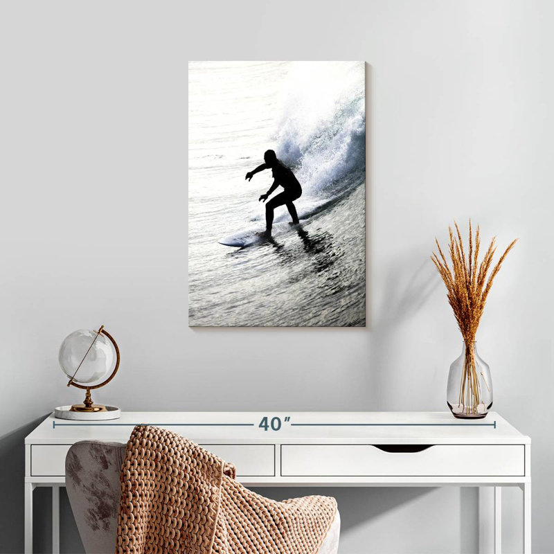 Surfer Sirci, H 24 po x l 16 po