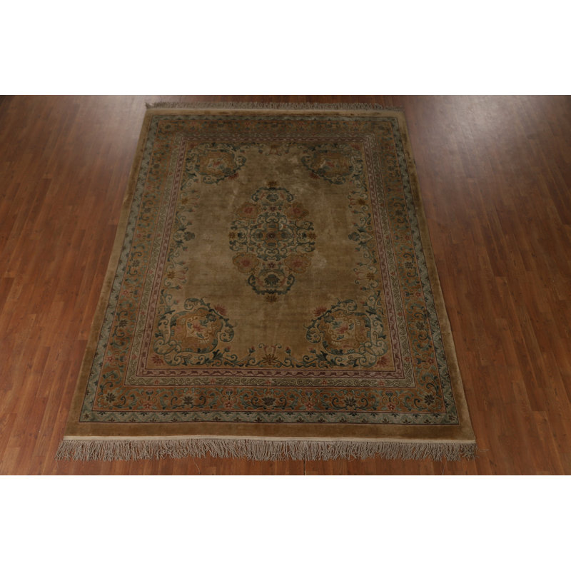 10' 1'' X 7' 11'' Area Rug