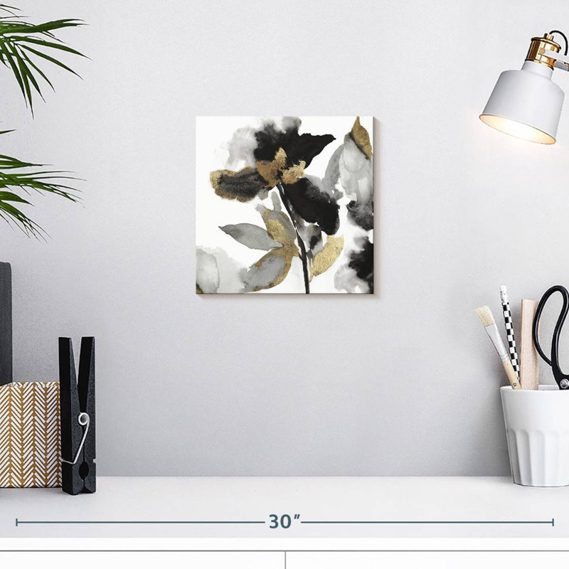 Pétales noirs et feuilles d'or II, H 10 po x l 10 po