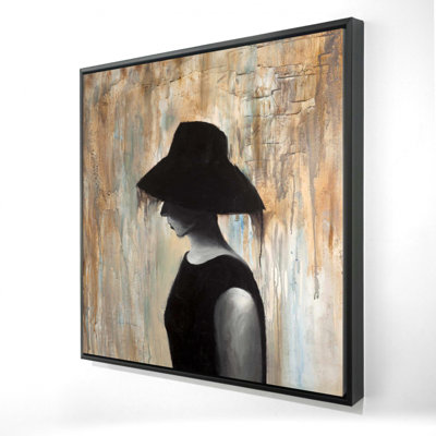 Audrey Hepburn avec un grand chapeau imprimé sur toile