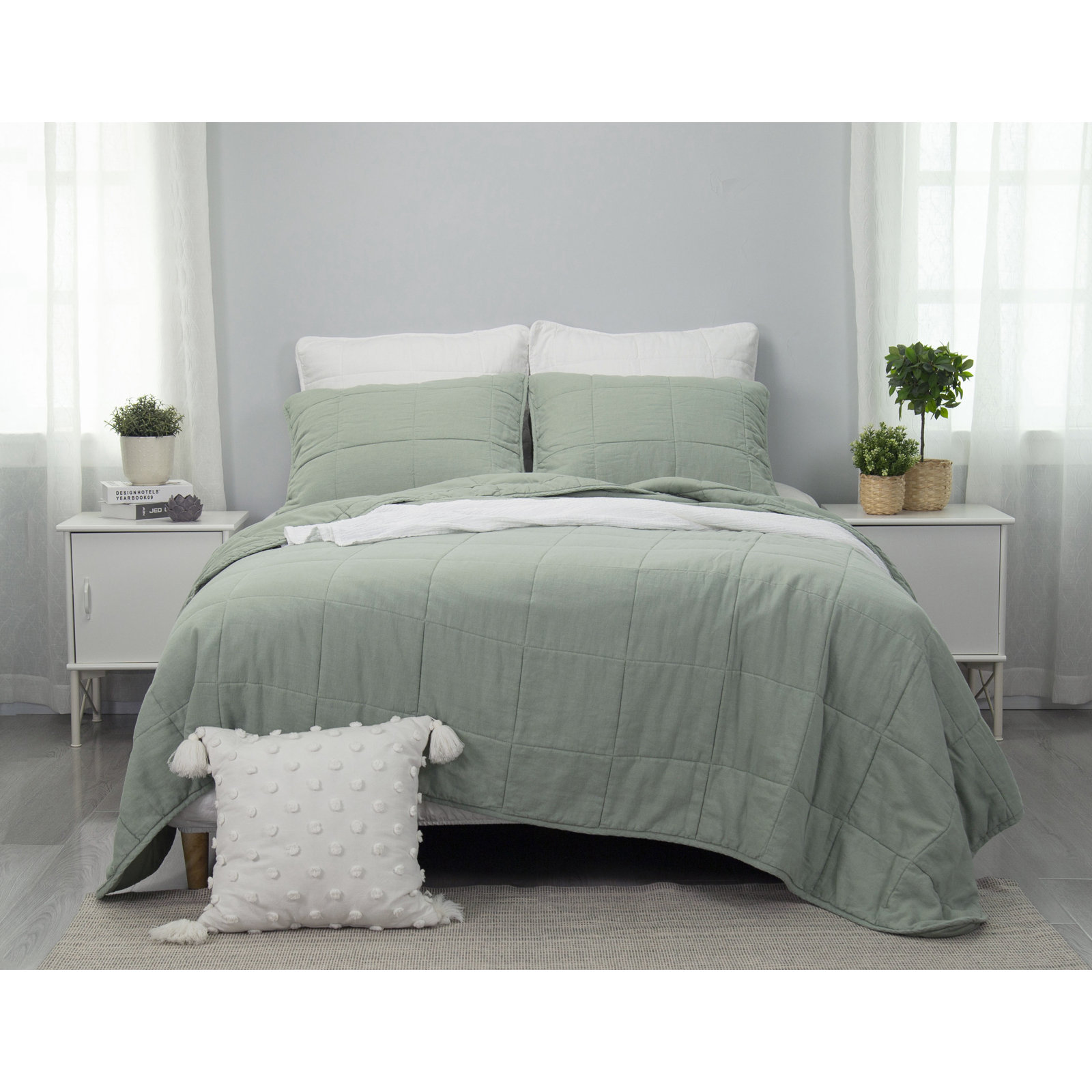 Linen Blend Quilt Set, Queen Quilt + 2 Shams, Sage Green