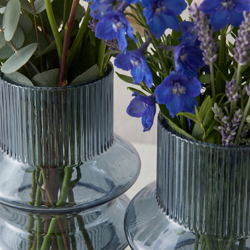 Ensemble de 2 vases en verre bleu fumé côtelé de forme unique, vases en verre empilés irréguliers modernes pour la décoration intérieure