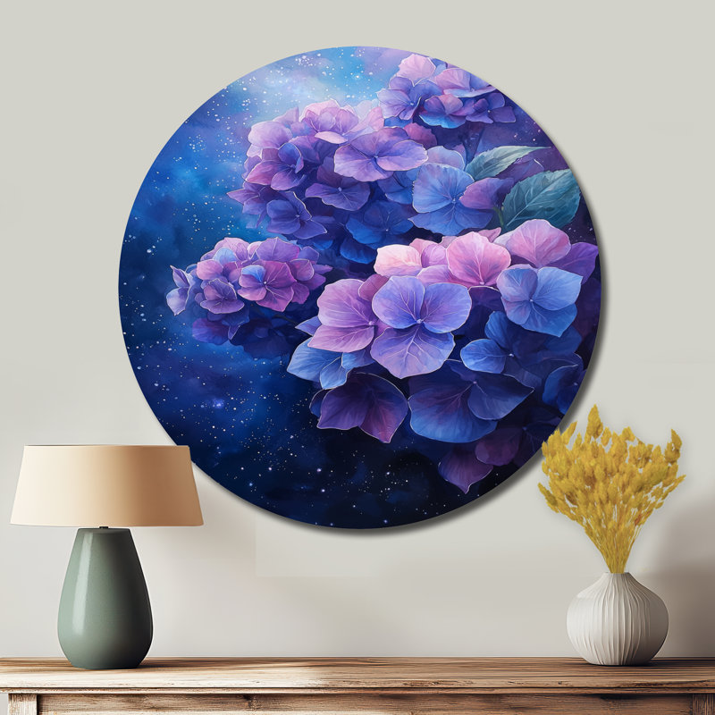 Hortensia dans l'espace - décoration murale traditionnelle en métal mauve, art mural rond en métal hydrangées