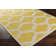 Tapis jaune touffeté à la main à motif géométrique Bhyl