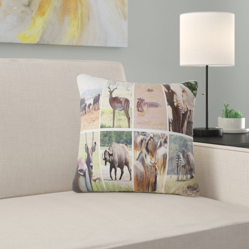 Collage d'une riche faune africaine - coussin imprimé animal, 18 po x 18 po, Coussin décoratif
