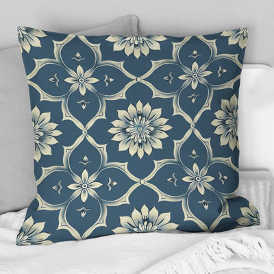 Carreaux floraux bleus argentés traditionnels I - Coussin décoratif traditionnel