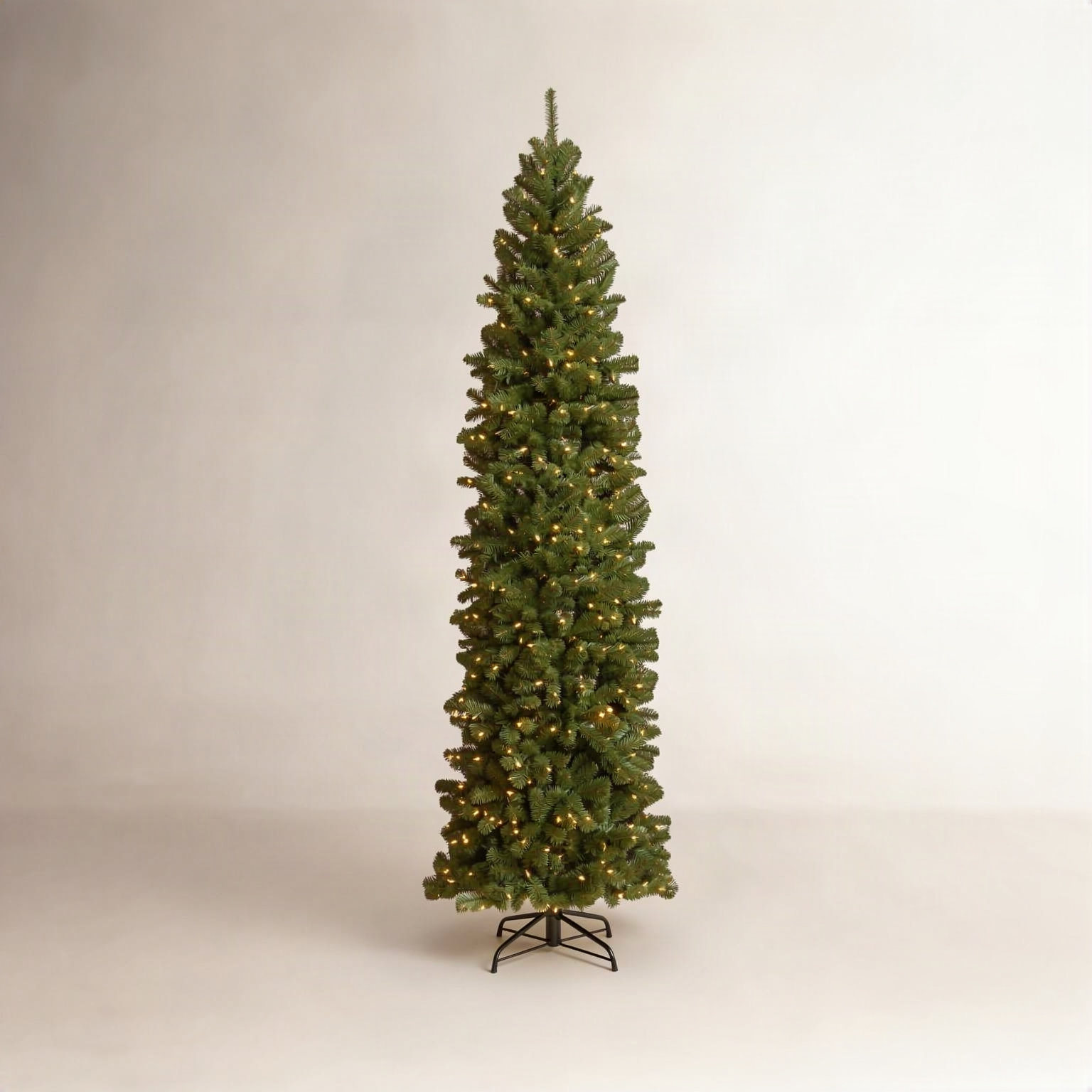 Pre-Lit Spruce Christmas Tree, 10'