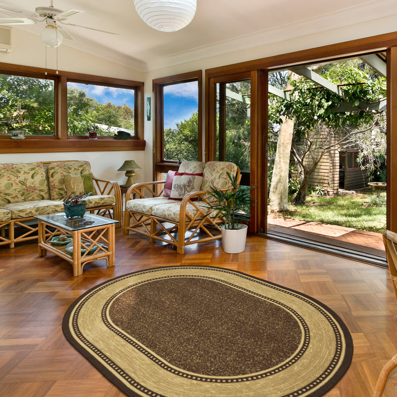 Easy Care Non-Slip Border Design Area Rug For Living Room, Hallway Rug, Oval 5' x 6'6"