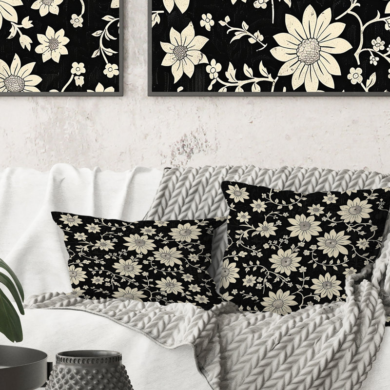 Coussin décoratif noir et blanc Country Flowers III, Forme rectangulaire, H 12 po x l 20 po